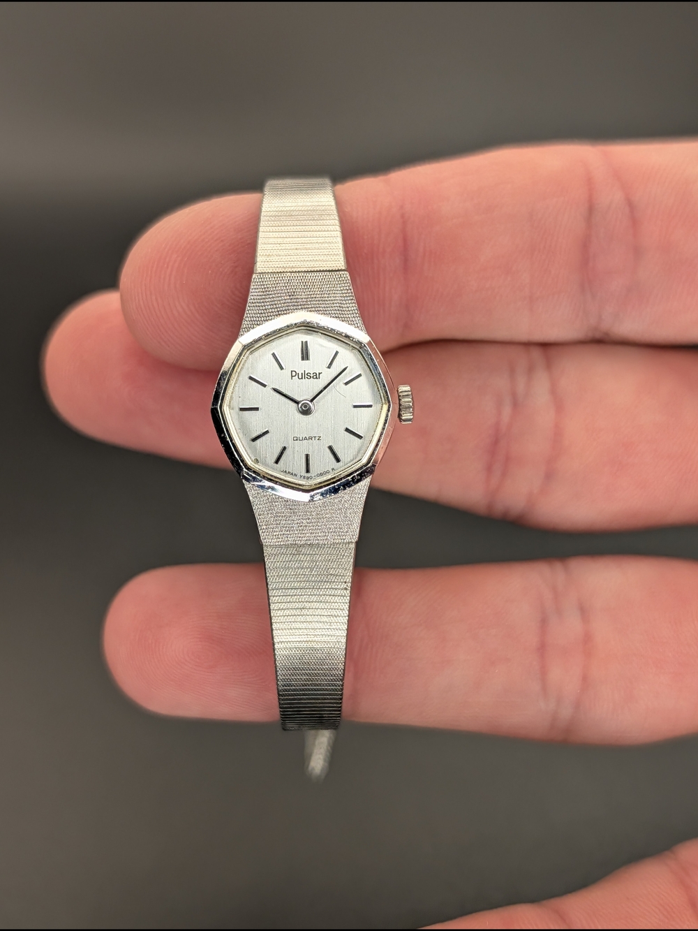 Pulsar Women's Silver-Tone Quartz Watch New Battery - RUNNING